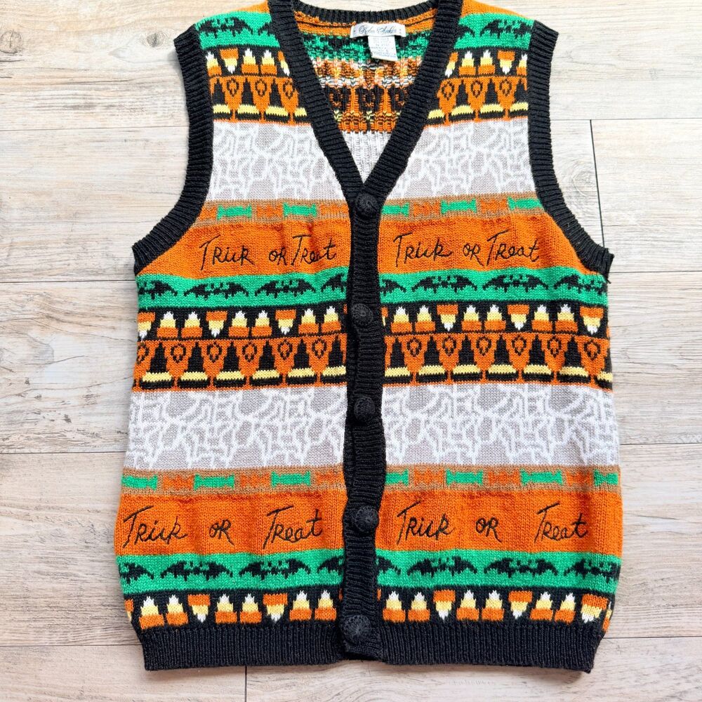 Vintage Halloween Sweater Vest Small Trick or Treat Candy Corn Bats 90s Kitschy